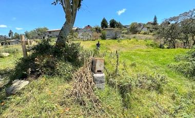 Terreno en venta 4.000m2 % en 3 lotes residencial y privado sector Iglesia de Challuabamba