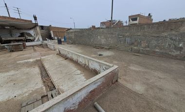 VENDO TERRENO  COMERCIAL EN LURIN – 4 FRENTES -  PANAMERICANA SUR KM 34.9 - AAHH NUEVO LURIN KM 40