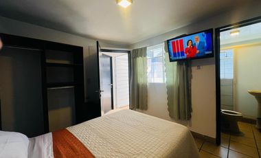 Habitación amueblada con servicios incluidos en planta baja