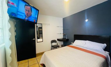 Habitación amueblada con servicios incluidos en planta baja