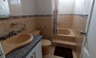 Kennedy Norte, se renta lindo departamento 2 dormitorios amoblado