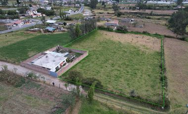 Hermoso Lote Campestre en Cotacachi: 4.280 m2 de Naturaleza