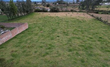 Hermoso Lote Campestre en Cotacachi: 4.280 m2 de Naturaleza