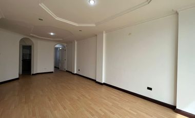 Departamento central en venta en Loja