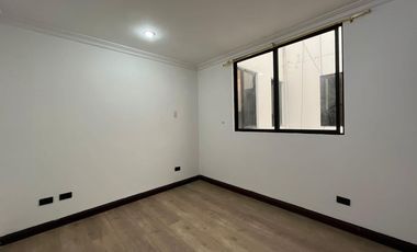 Departamento central en venta en Loja