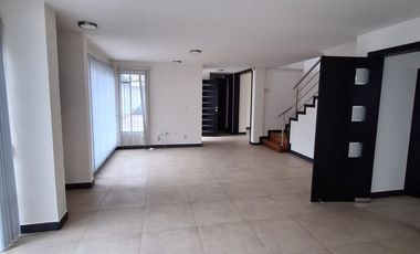 RENTA CASA EN CONJUNTO SECTOR VALLE DE LOS CHILLOS