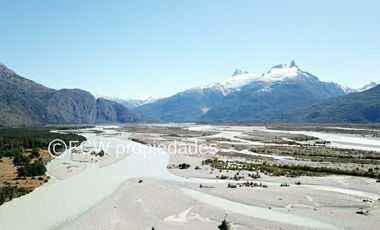 SE VENDE PREDIO DE 1.680 HECTÁREAS EN RÍO COLONIA. COMUNA DE COCHRANE