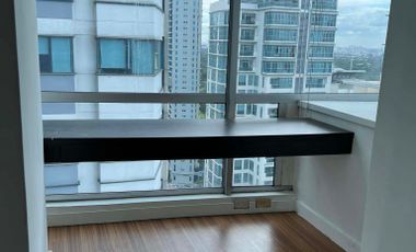Three bedroom condo unit for Sale in The Sapphire Residences at Taguig City