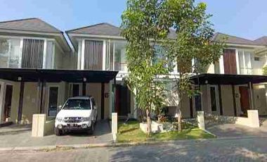 Rumah disewakan di Citraland, RW 04, Jeruk, Lakarsantri, Surabaya, Jawa Timur