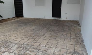 VENTA RESIDENCIA🏠 EN PRIVADA PORTO ALEGRE DE 4 RECAMARAS🛏️, AL NORTE DE MERIDA, YUCATAN