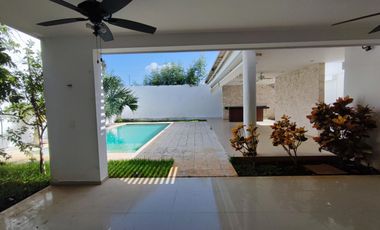 VENTA RESIDENCIA🏠 EN PRIVADA PORTO ALEGRE DE 4 RECAMARAS🛏️, AL NORTE DE MERIDA, YUCATAN