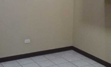OFICINA EN RENTA EN EDIFICIO DE LA AV GOMEZ MORIN