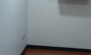 OFICINA EN RENTA EN EDIFICIO DE LA AV GOMEZ MORIN