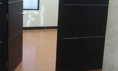 OFICINA EN RENTA EN EDIFICIO DE LA AV GOMEZ MORIN