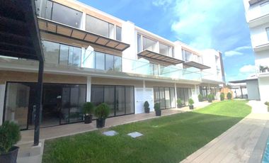 Departamento Triplex en Venta en Salinas