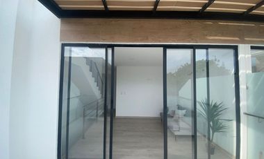 Departamento Triplex en Venta en Salinas