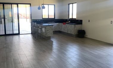 CASA DE CAMPO EN VENTA EN EL MARTEL