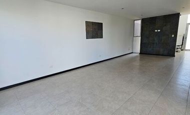 RENTA CASA EN LOMAS DE ANGELOPOLIS I,  DE 4 RECAMRAS,