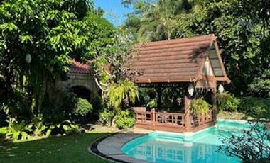 2 Storey Villa With 4 BR For Sale in Muntinlupa city