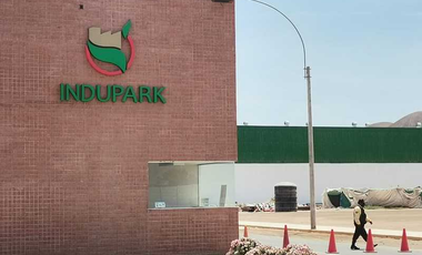 Vendo terreno en Indupark Pucusana I2