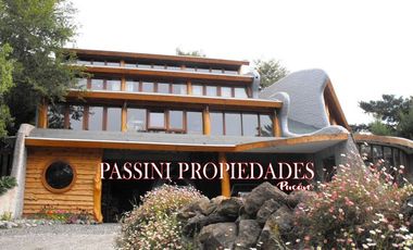 Casa con a minutos del centro de Pucón *356