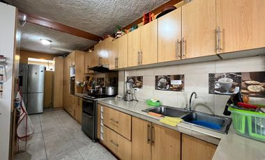 Casa rentera en venta en Loja