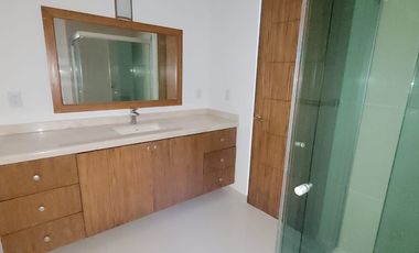 DEPARTAMENTO CON AMPLIA VISTA AL MAR ZONA LA CONDESA ACAPULCO VENTA