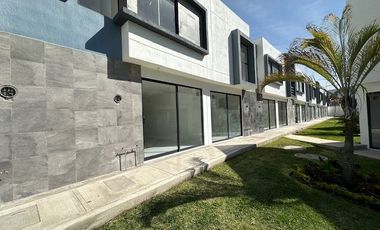 Venta de Casa con Alberca Emiliano Zapata Morelos