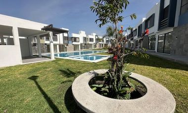 Venta de Casa con Alberca Emiliano Zapata Morelos