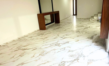 VENTA DE CASA CON 4 HABITACIONES Y ESPECTACULARES VISTAS