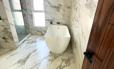 VENTA DE CASA CON 4 HABITACIONES Y ESPECTACULARES VISTAS