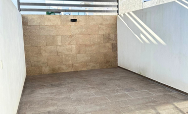 VENTA DE CASA CON 4 HABITACIONES Y ESPECTACULARES VISTAS