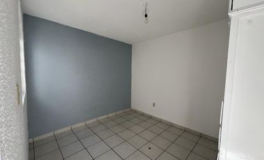 CASA EN RENTA EXCELENTE UBICACION