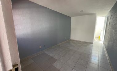 CASA EN RENTA EXCELENTE UBICACION