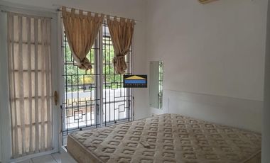 Rumah Bagus Semi Furnished Harga Nego di Legenda Wisata P3.149/23