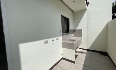RFO 3-bedroom Duplex / Twin House For Sale in Molino 3 Bacoor Cavite