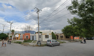 CASA EN LAS LANCHAS, OBRERA SUR, MONCLOVA, COAHUILA. ¡CASA EN REMATE! -FQA