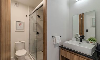 CASA EN VENTA EN FRACCIONAMIENTO A 15 MINUTOS DE CUERNAVACA, CON ALBERCA, CANCHAS DEPORTIVAS, PET PARK