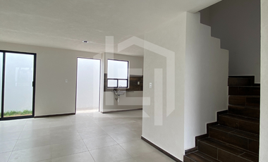 ▪️Casa en Venta a un costado del Hospital General de Actopan, Hgo. a 200 metros del libramiento.