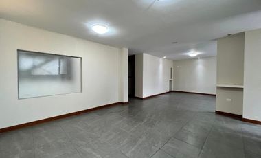 Terreno en venta frente al centro de Matriculación vEHICULAR