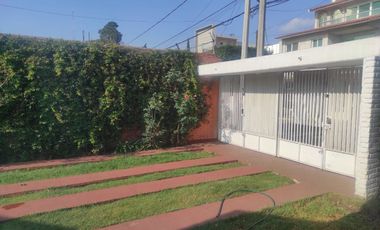 CASA EN RENTA EN LOMAS DE SAN MATEO