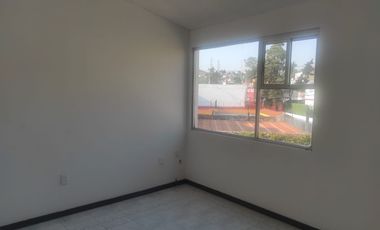 CASA EN RENTA EN LOMAS DE SAN MATEO