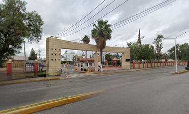 Casa en Col. Paseos de Tultepec, Tultepec, Estado de México., ¡Compra directa con el Banco, no se aceptan créditos!