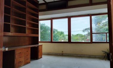 Edificio en Venta  de 1,435 M2 en Chuburna Hidalgo, Mérida Yucatán. ubicacion de privilegio