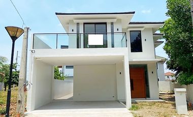 3 Bedroom House and Lot For Sale in Verdana Homes Mamplasan
