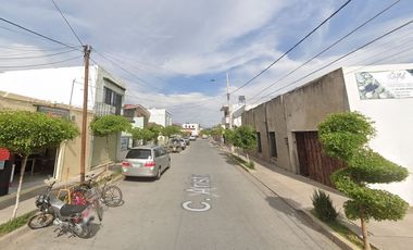 CASA EN ZOCOALCO DE TORRES FDC 261
