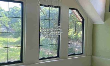 The 4 Bedroom House with Golf Course View in Orchard Golf Residences