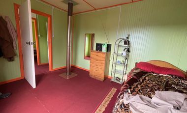 Se vende Propiedad con Ferretería para Inversión en Paillaco, Región de Los Ríos.