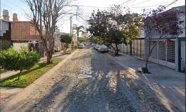 ¡¡Atención Inversionistas!! Venta de Casa en Remate Bancario, Col. Zapopan, Jalisco