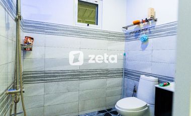 Corner Lot House for Sale in Westwoods